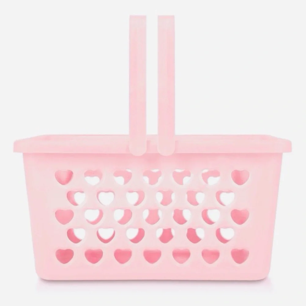 Target Bullseye Playground Valentine’s Day Pink Heart Basket